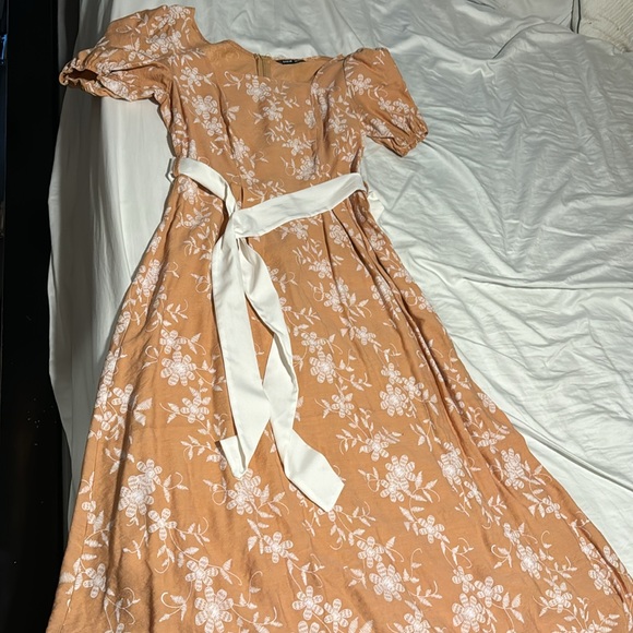 Shein peach floral maxi dress - Picture 3 of 5